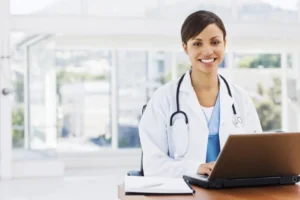 A Digitalização de Consultórios Médicos: Melhore a Gestão e o Atendimento ao Paciente